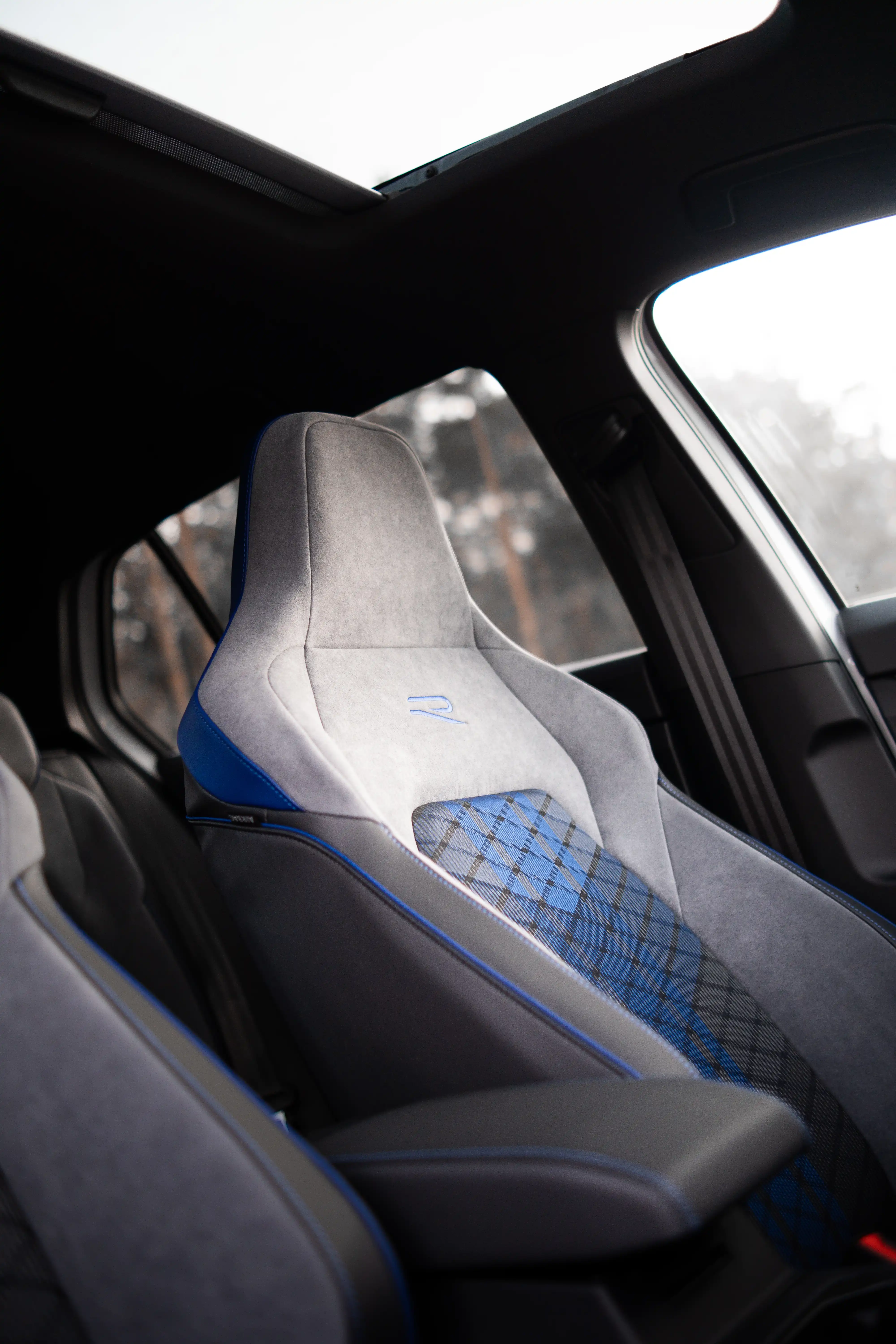 Golf R Black Edition Weiß Sportsback